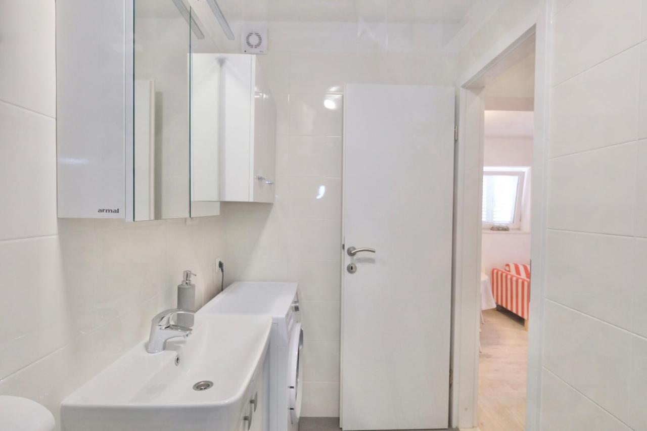 Apartment Smile Солин Экстерьер фото