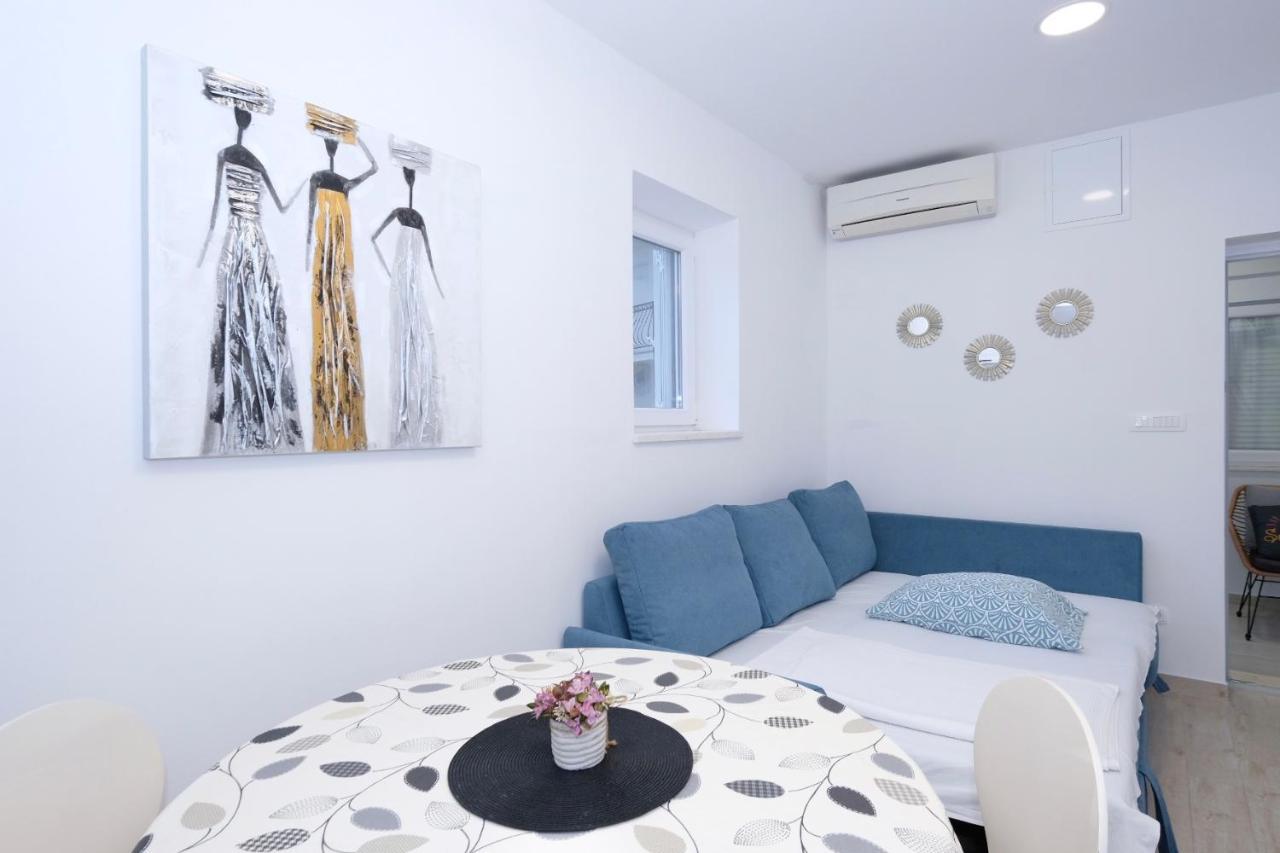 Apartment Smile Солин Экстерьер фото